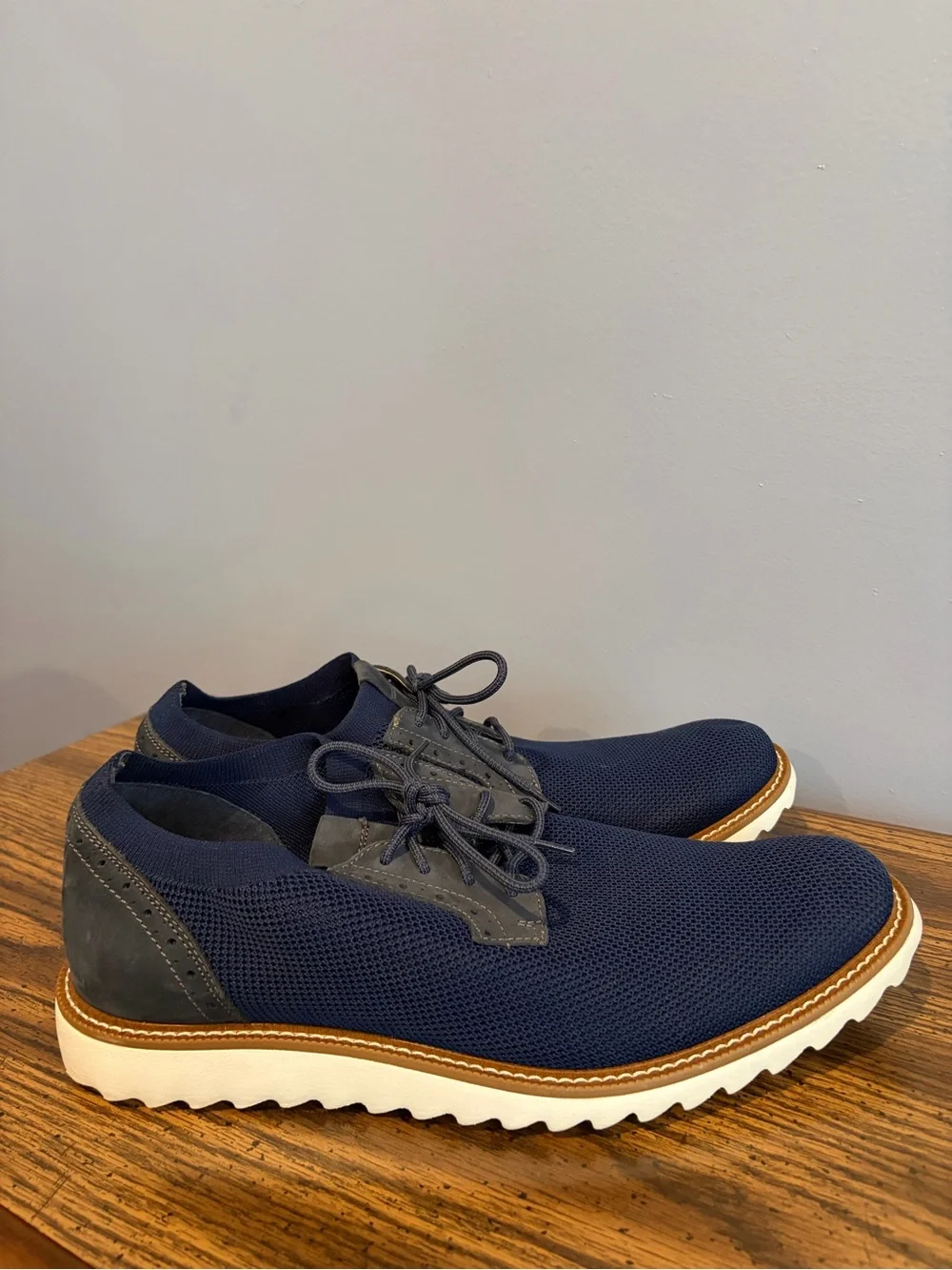 Dockers Navy Knit Lace-Up Oxford with Brown Trim